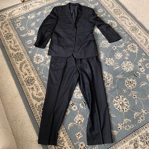 Men’s black suit